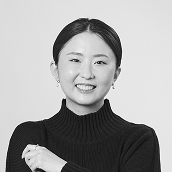 小山真実