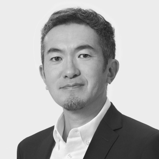 眞鍋亮平