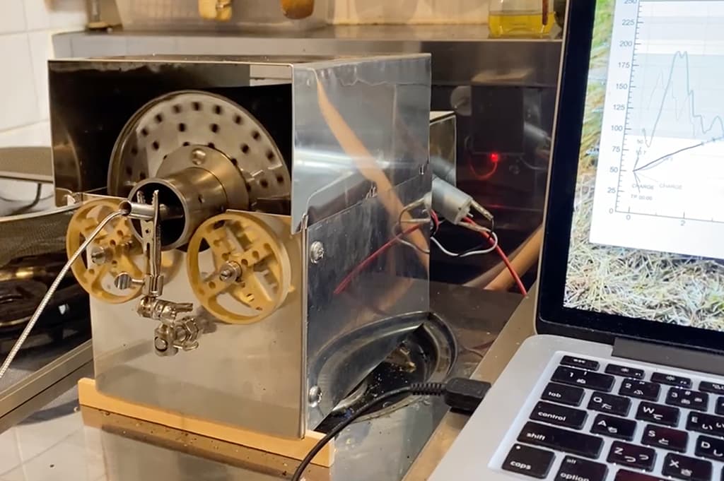 電子工作のノウハウを生かしてコーヒー焙煎機を自作<br />（5年くらい使ってます）