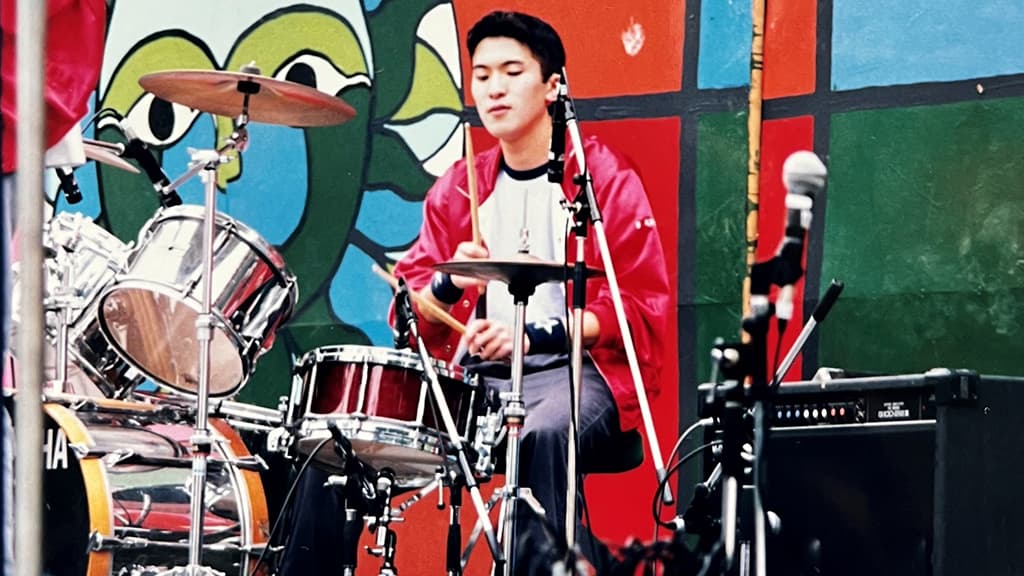 中学から大学までバンドでドラムをたたいていました。培ったリズム感は仕事に生きているかも